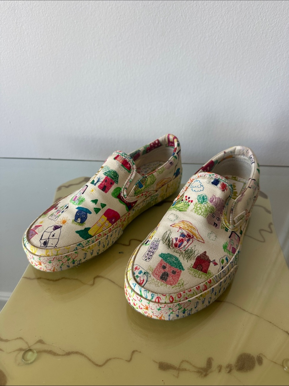 vans x collina strada Slip-On Canvas Shoes with Colorful House Print - Cream